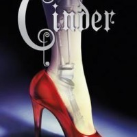 Cinder (The Lunar Chronicles Book 1) by Marissa Meyer