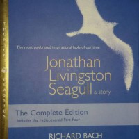 Jonathan Livingston Seagull: A Story by Richard Bach 